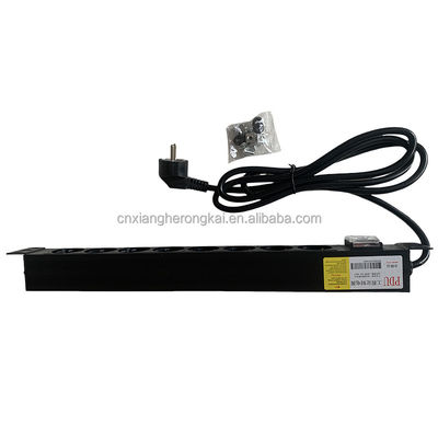 Seis vías y ocho vías Tipo francés PDU16A 250vc European Socket Rack Mount Servidor PDU inteligente