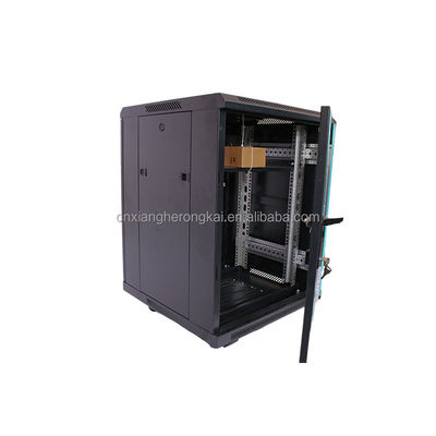 18u 22u 24u Acero laminado en frío Reposadero de servidores de la red de gabinete con servicio OEM opcional